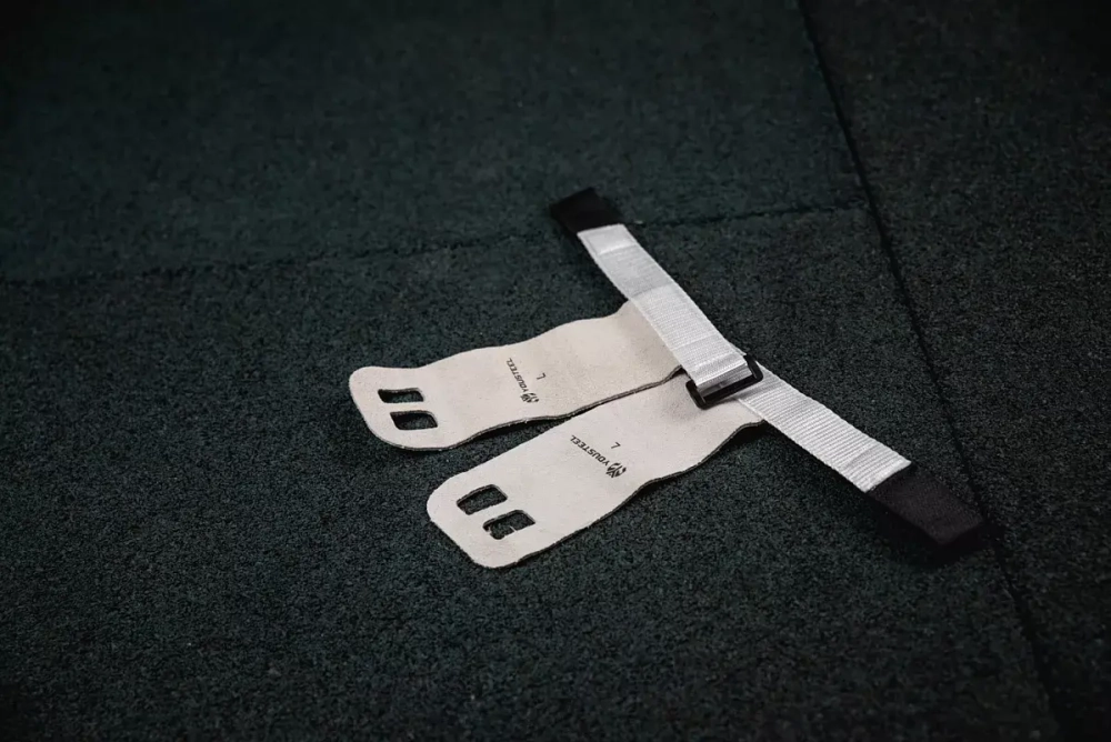 Накладки на ладони, S, квадр. отв.