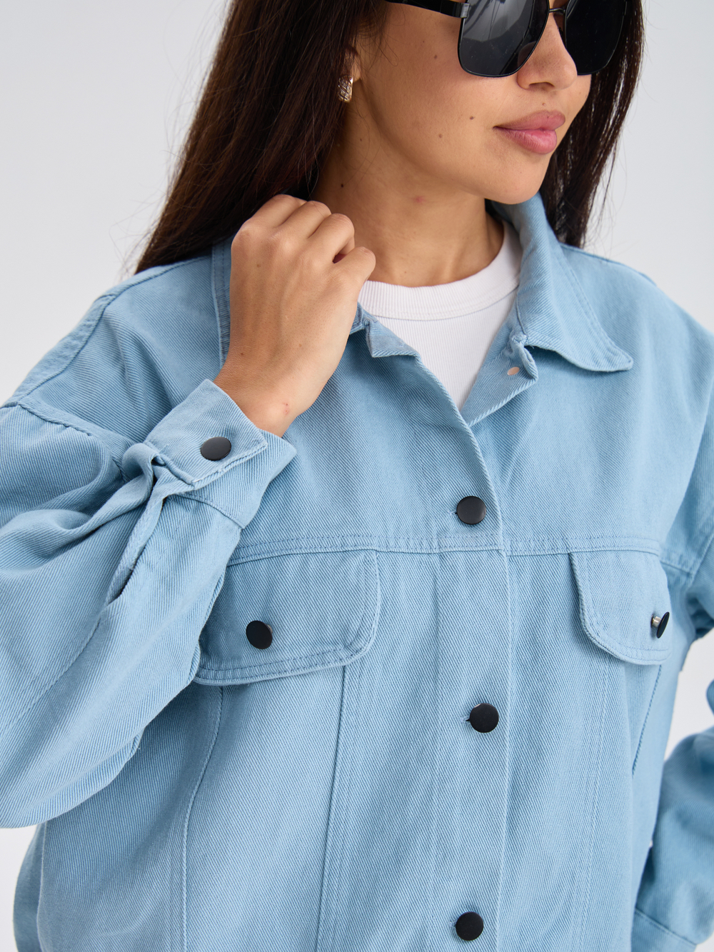 Джинсовая куртка женская голубая