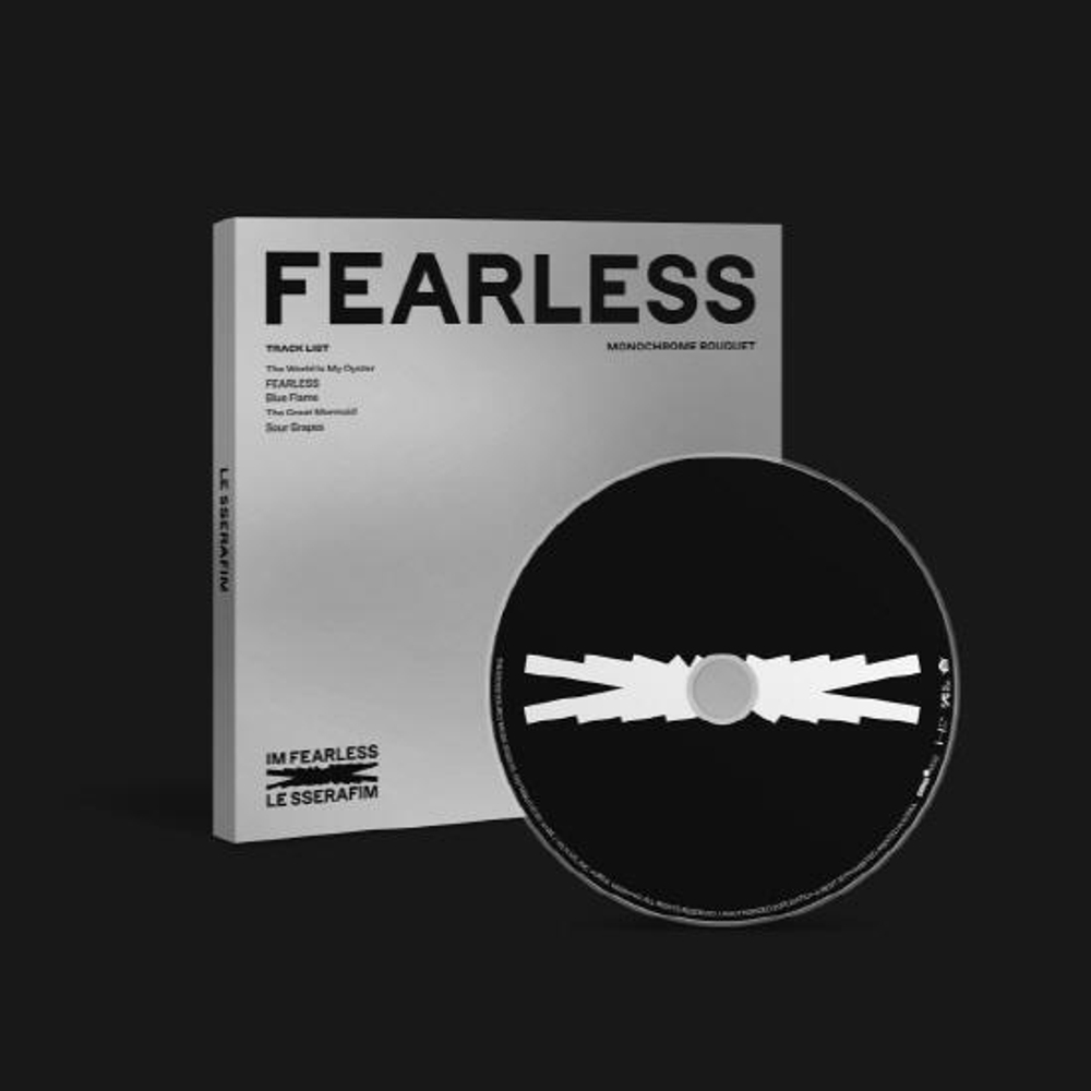Альбом LE SSERAFIM - FEARLESS (Monochrome Bouquet)