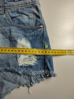 Шорты Terranova модные, маркировка М, визуально на 46 размер