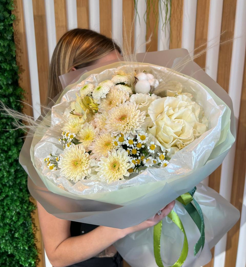 Букет "Осенняя романтика", хризантема микс, роза, ромашки