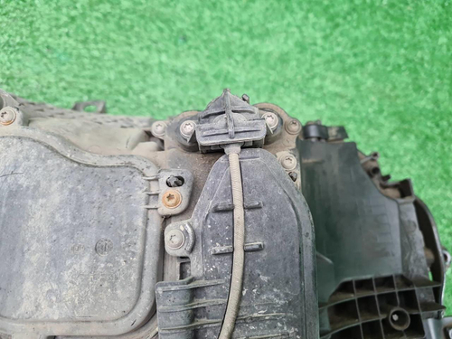 Фара левая Scania R-Series (2016-н.в.) галоген