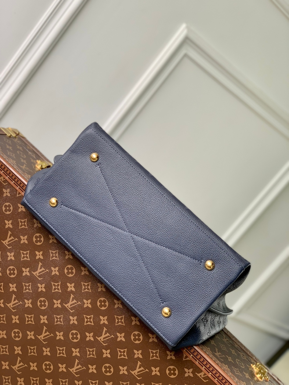 Louis Vuitton Carmel