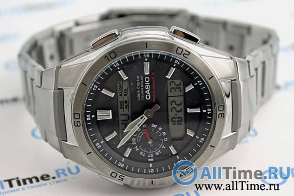 Часы Casio WVA-M650D-1A