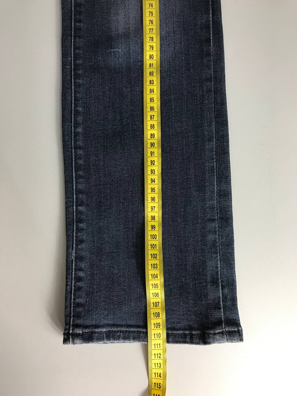 Джинсы H&M комфортные в посадке, маркировка 38, визуально на 44 размер