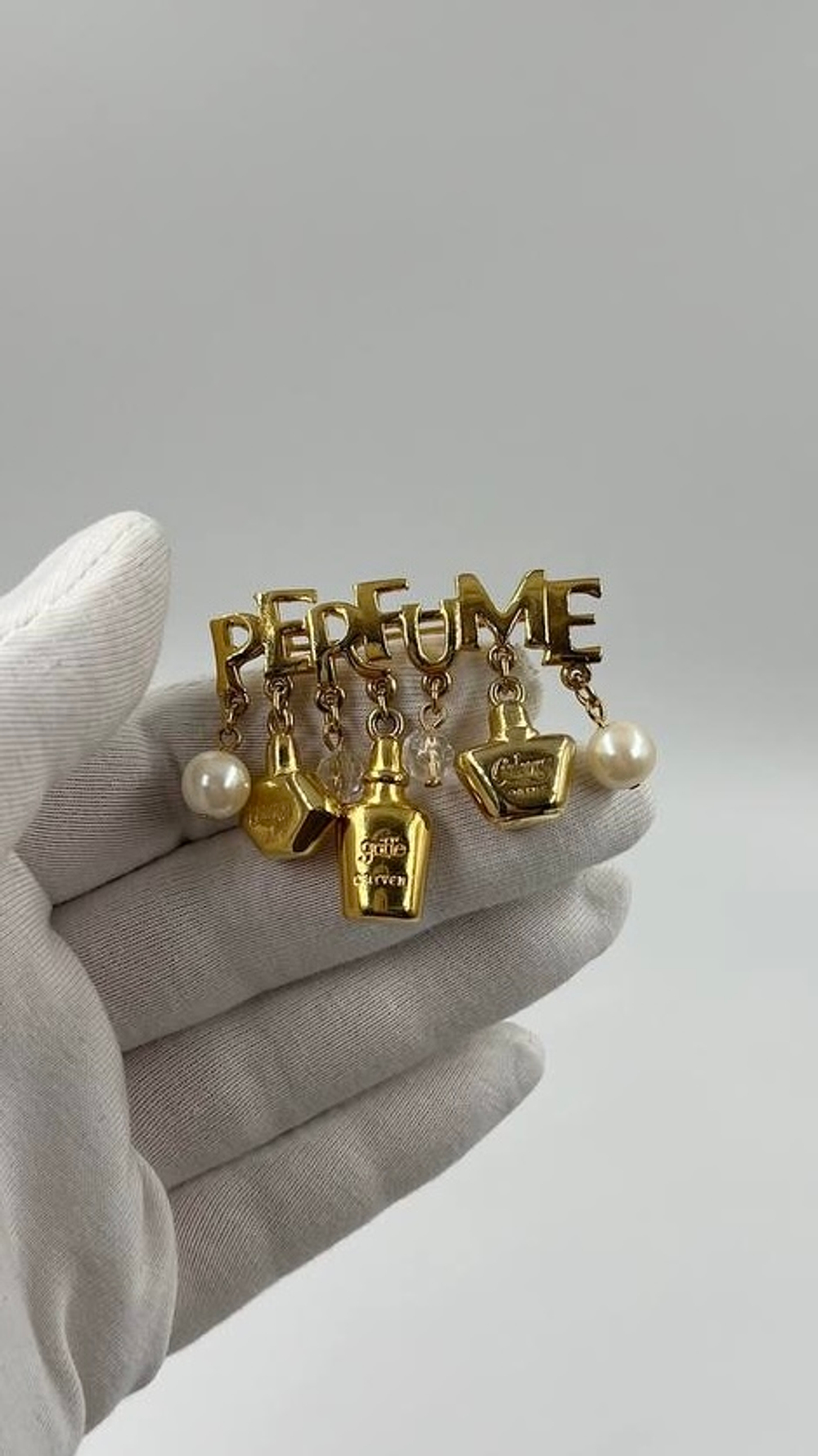 Брошь «Perfume» Trifari