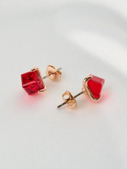 Серьги-гвоздики Миражи с красными кристаллами-кубиками Swarovski