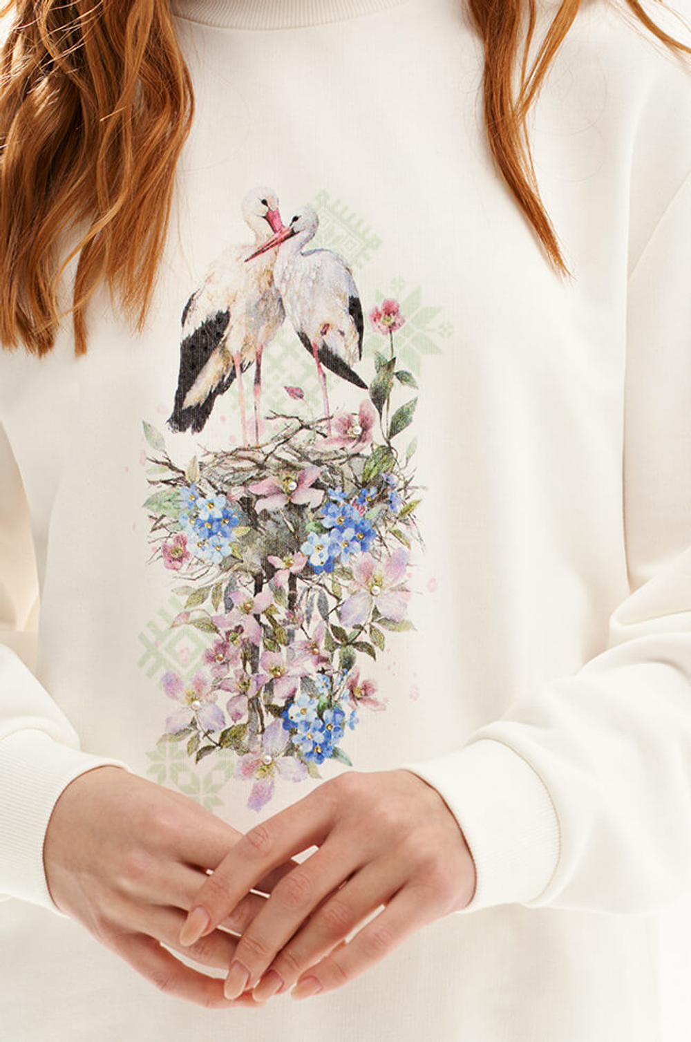 23627 Свитшот женский (молочный)