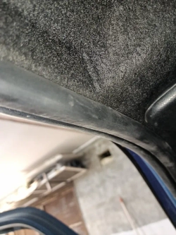 Уплотнители передних дверей Лада 4х4/Нива Легенд (к-т: 2 шт)