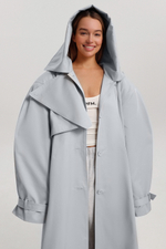 Тренч с капюшоном