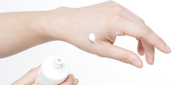Крем для рук увлажняющий FOODAHOLIC TOUCH ACACIA MOISTURE HAND CREAM