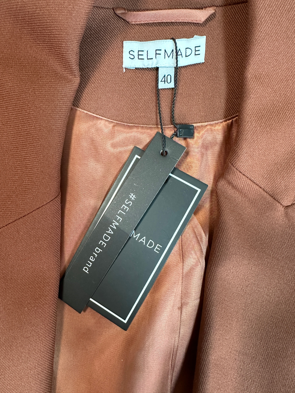 Костюм Selfmade