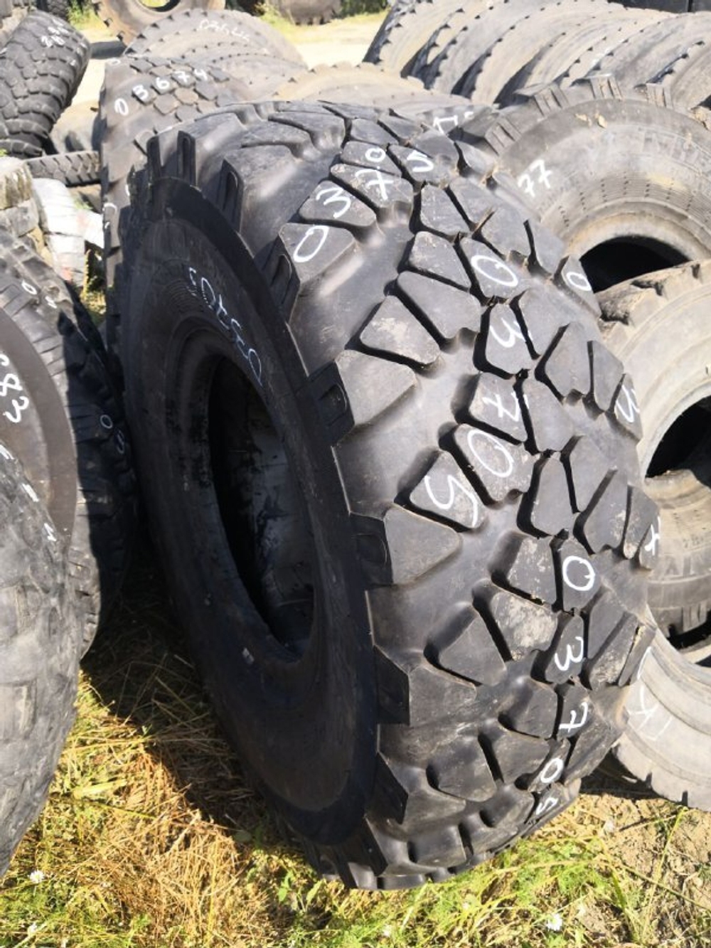 425/85R21 Омскшина O-184 шина б/у