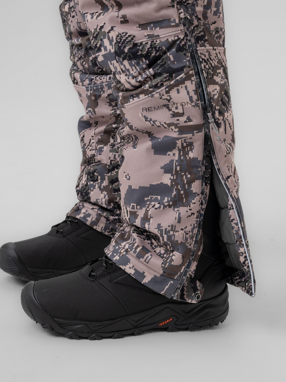 КОСТЮМ REMINGTON EDMONTON FIGURE