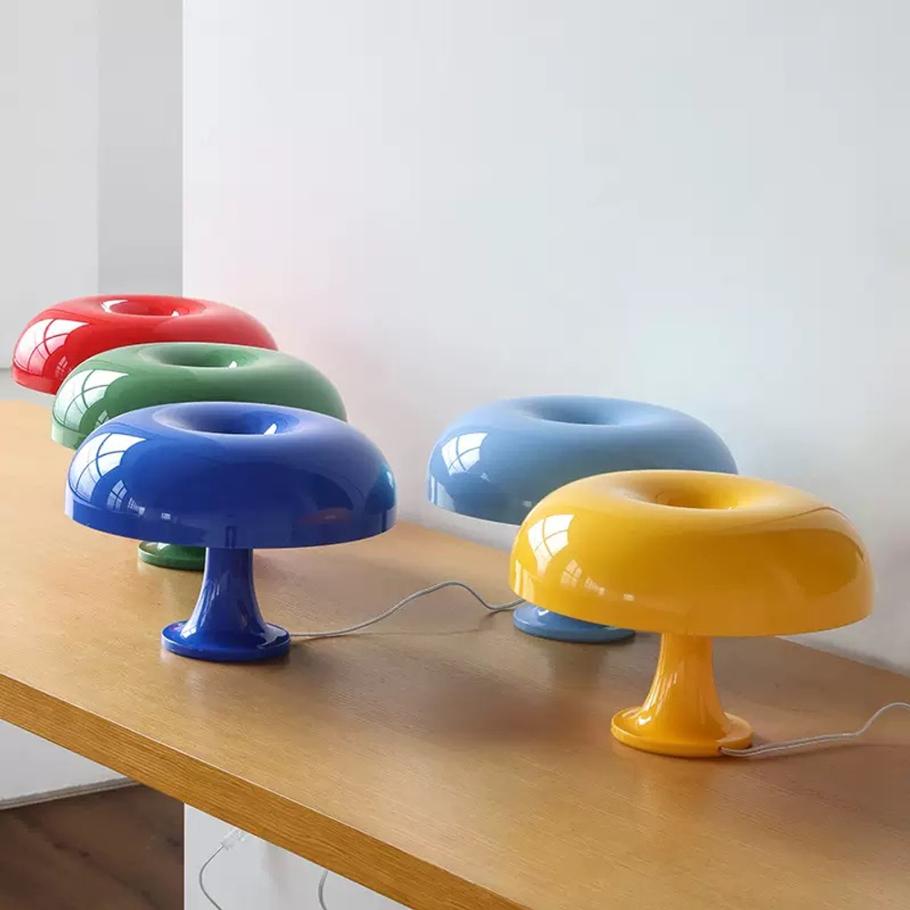 Table design lamp Nessino by Artemide