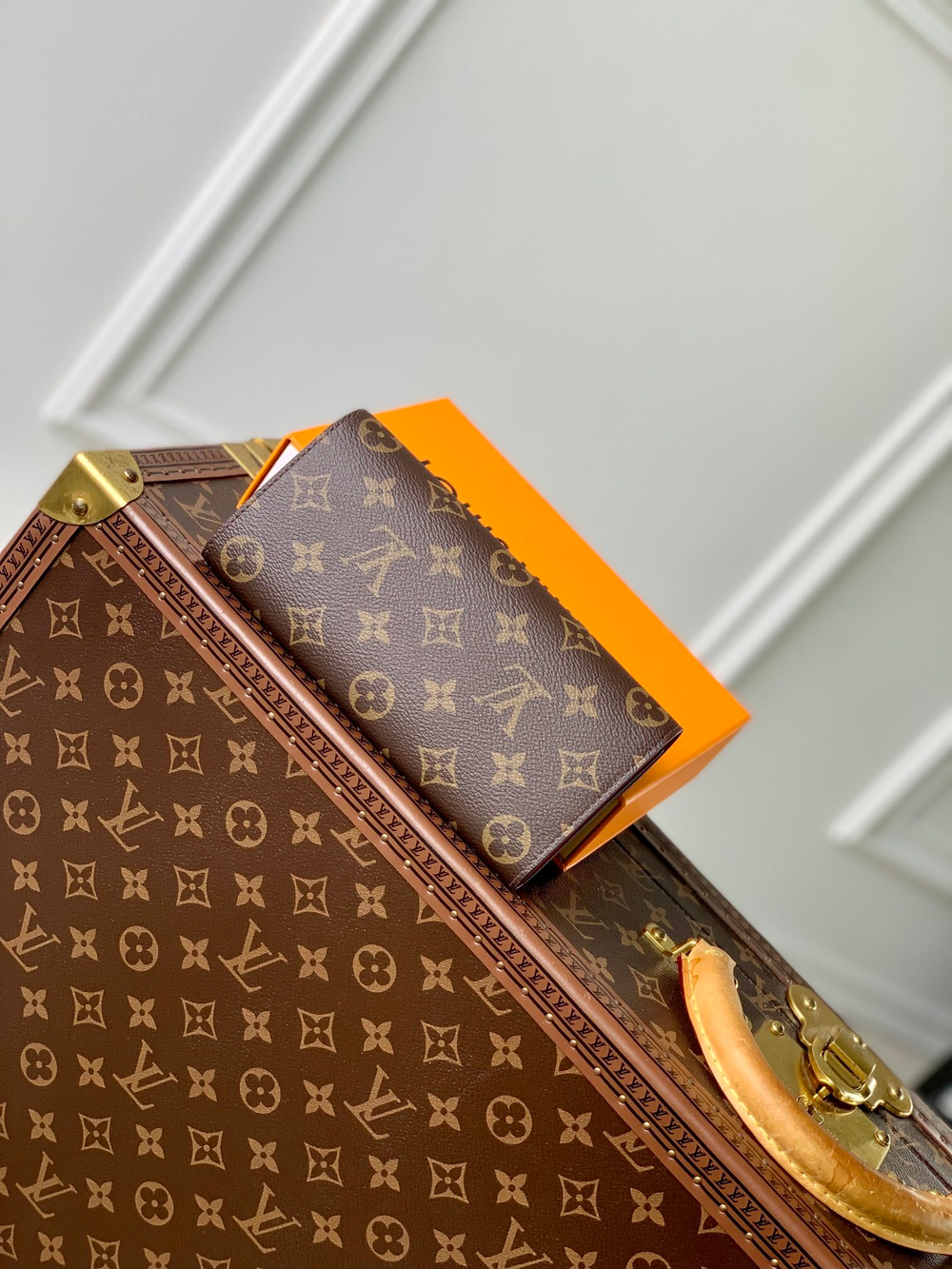 Louis Vuitton Emilie Wallet