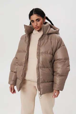 Пуховик средней длины 2.0 цвета капучино