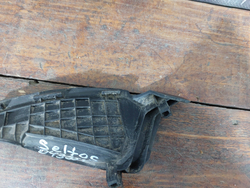 Накладка лобового стекла правая Kia Seltos 19-нв Б/У Оригинал 86154Q5000