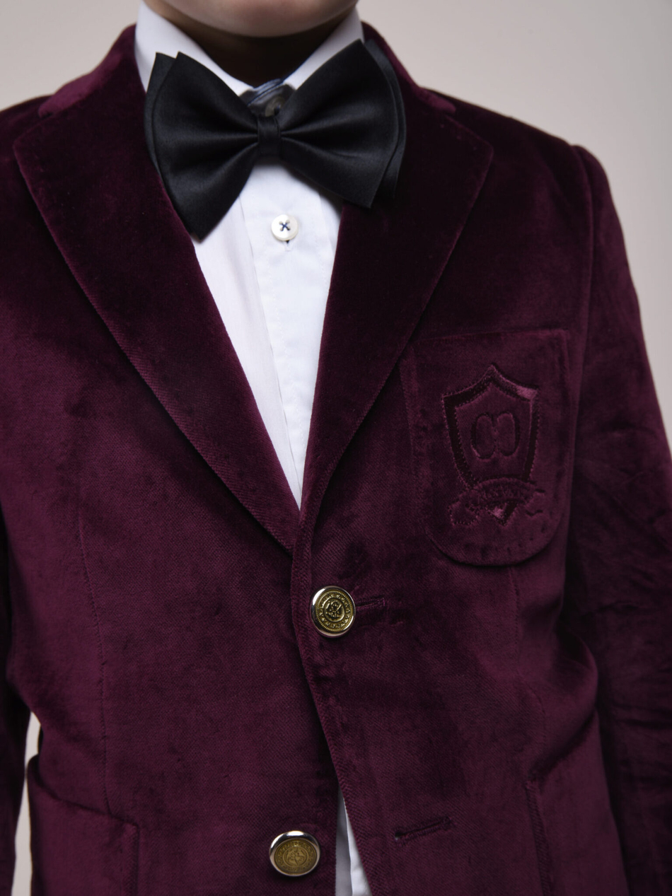 Пиджак для мальчика из бархата