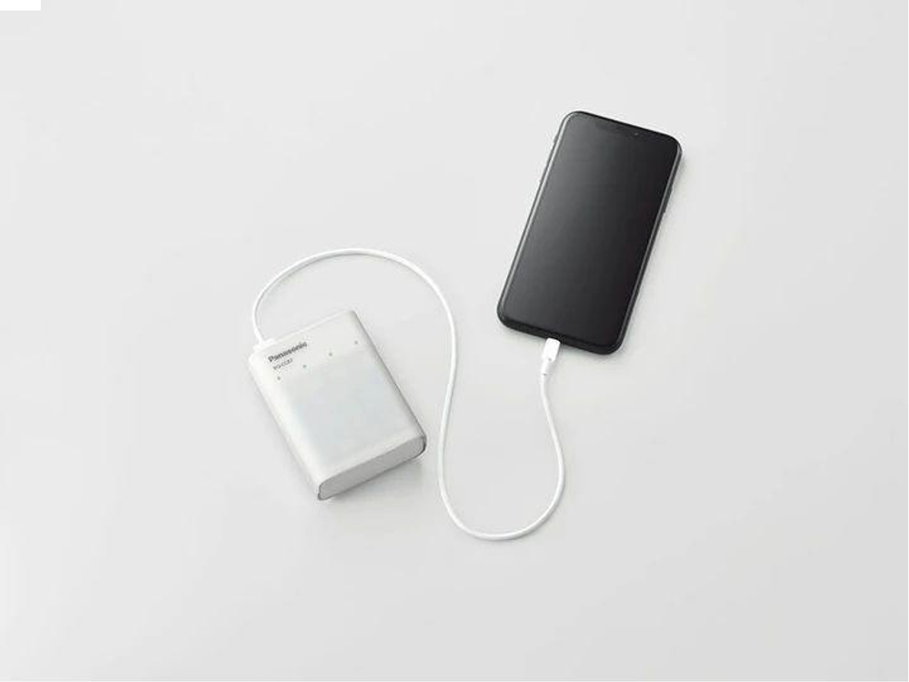 Зарядное устройство Panasonic Eneloop SmartPlus USB Travel Charger BQ-CC87 + 4шт АА 2000 mAh