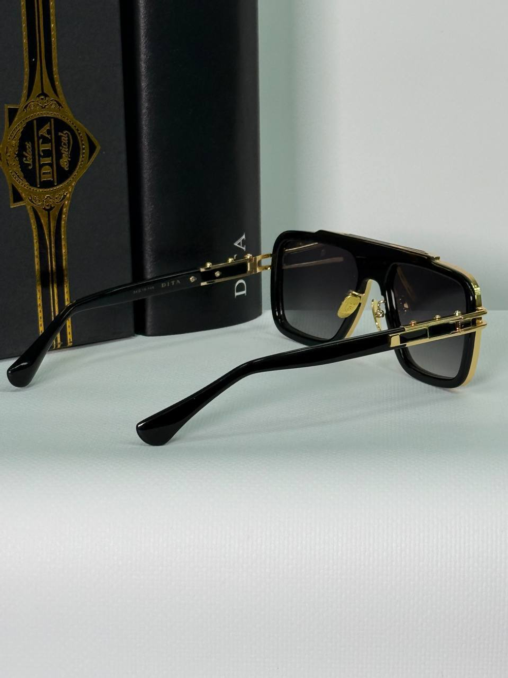 Солнцезащитные очки Dita