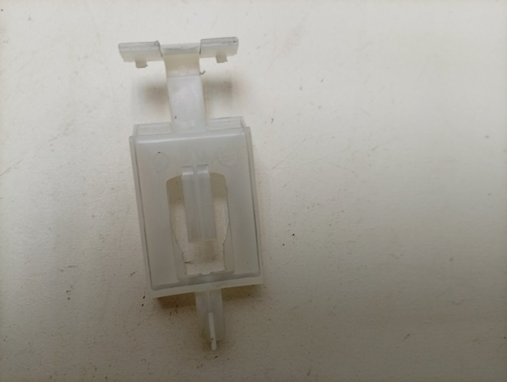 WISL103 кт63 Пластиковые элементы для стиральной машины Indesit WISL 103 б/у