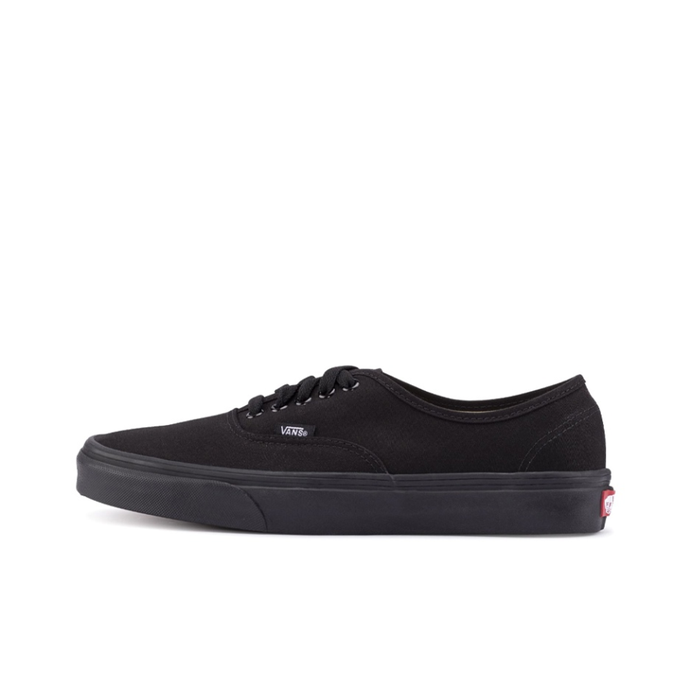 Vans authentic triple black online