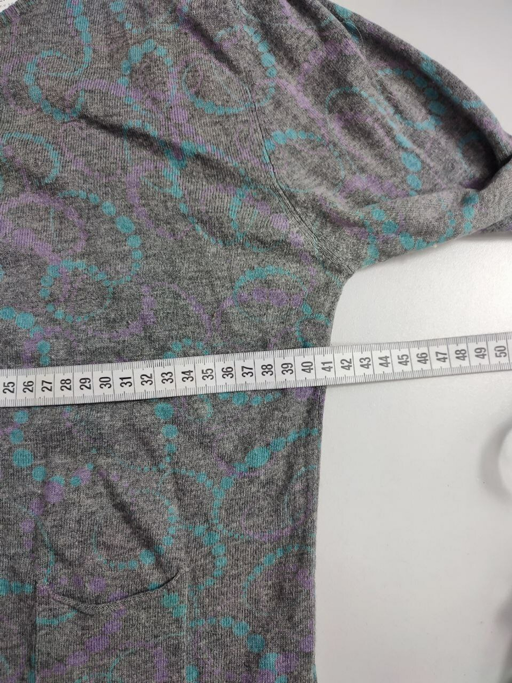 Кофта Benetton на пуговицах 40-42 размер