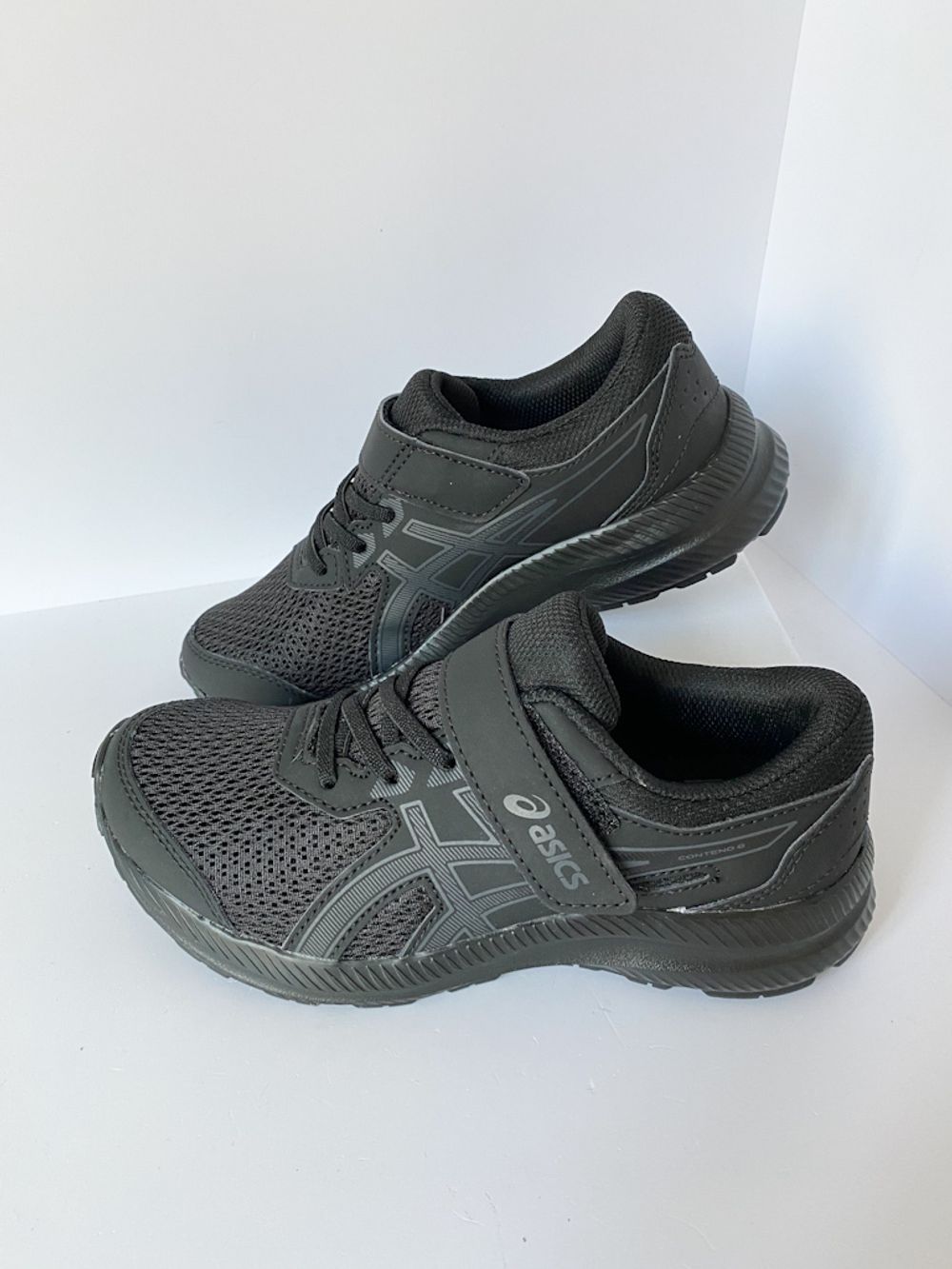 Новые кроссовки Asics, 34,5