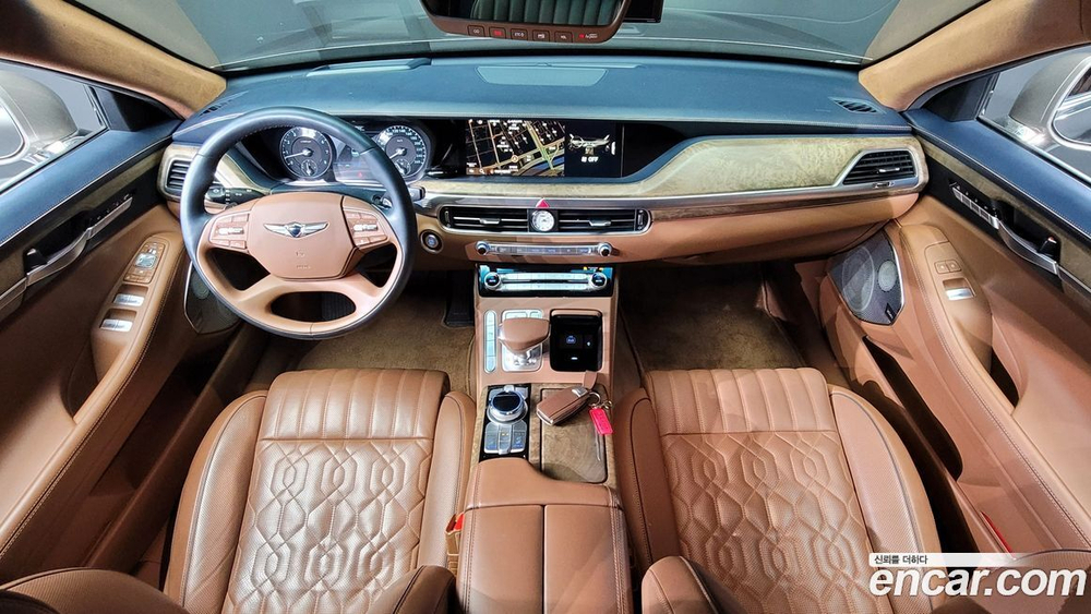 Genesis G90 5.0 AWD (04.2020)