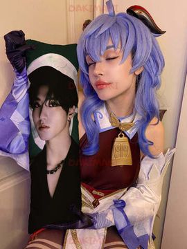 Мини дакимакура Хан Джисон из Стрей Кидс | Stray Kids арт. M1025, 60х20 см