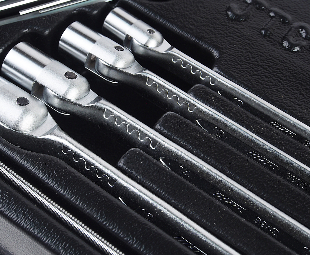 Набор инструментов для тележки инструментальной JTC-5640 (2-я секция) 45 предметов JTC