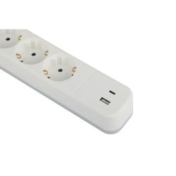 Сетевой фильтр ЭРА USF-4es-3m-2xUSBAC-W с базовой защитой с заземлением с выключателем 4 розетки+2xUSBA+C 2,4A 3м 10А | Сетевые фильтры