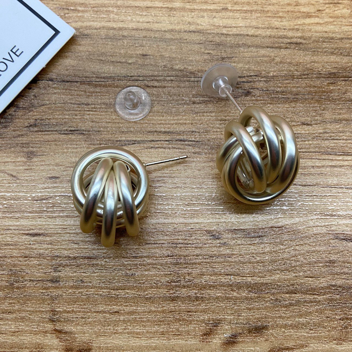 Серьги Fashion шесть колец (3/3) цвет жемчужный матовый 2,5 см