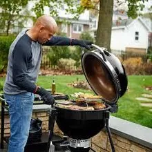 Угольный гриль Weber Summit Kamado E6, 61 см, чёрный