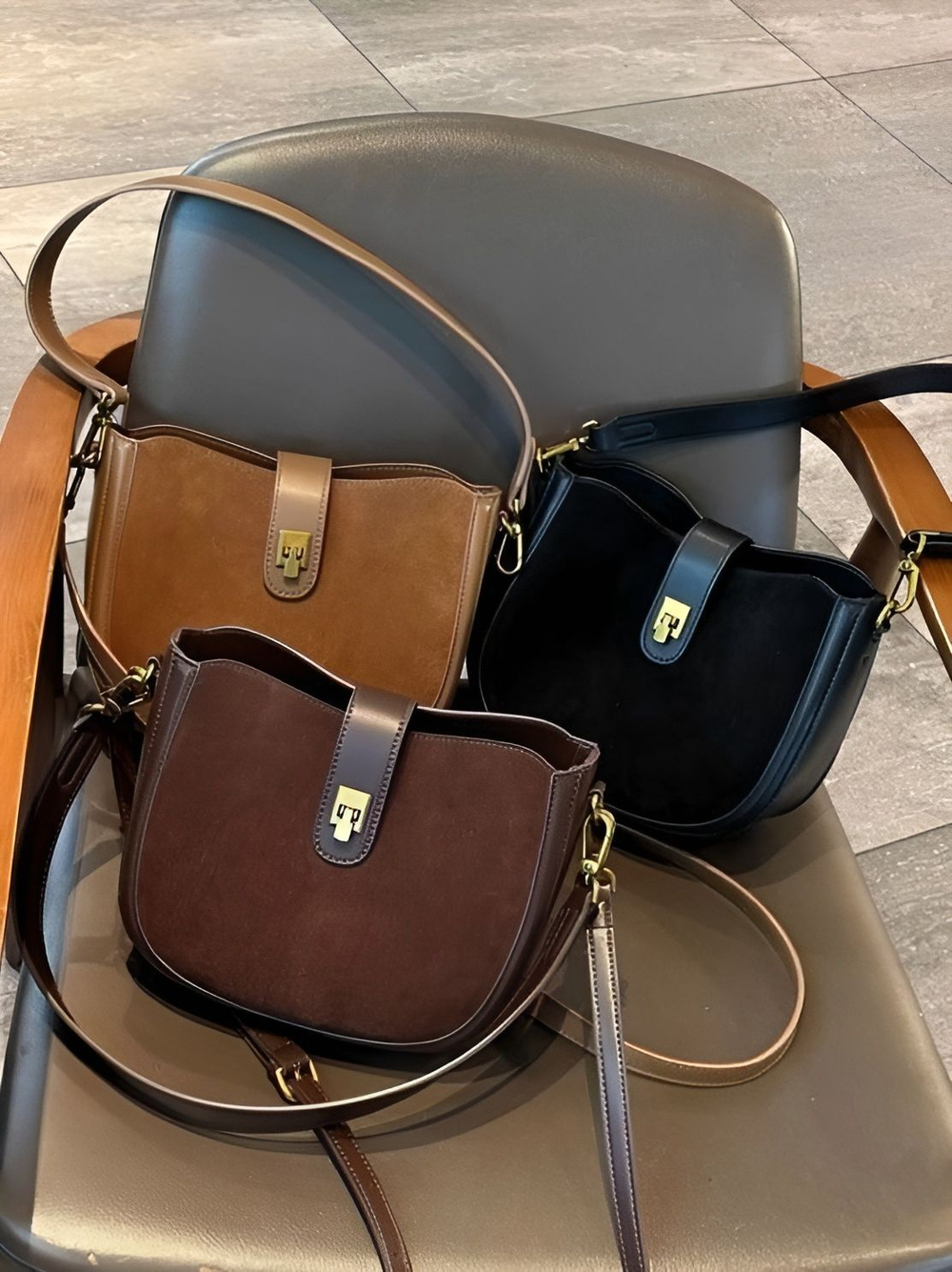 женская сумка на плечо из натуральной кожи