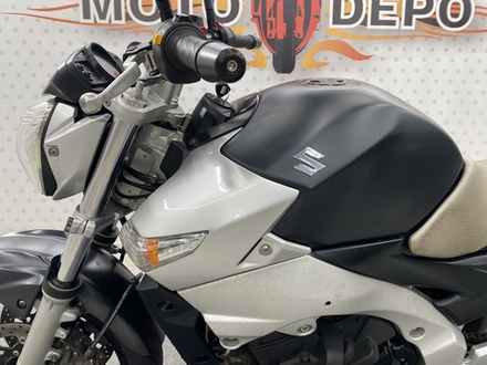 Suzuki GSR400 , 2006
