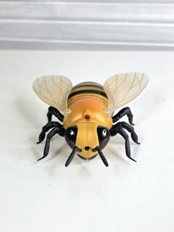 Игрушка на радиоуправлении Пчела (201278266)