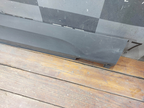 Накладка порога правого Kia Seltos 19-нв Б/У Оригинал 87752Q5000