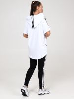 Стрейчинг - костюм белый Iv-capriz