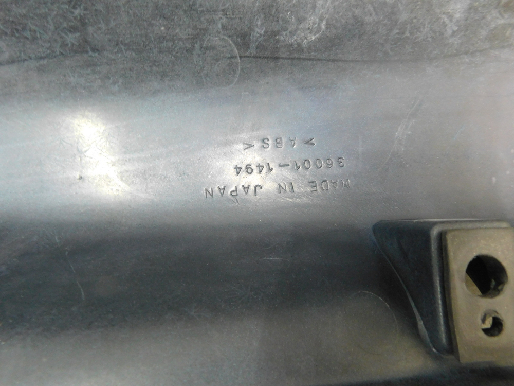 пластик задний правый Kawasaki ZZR400 2