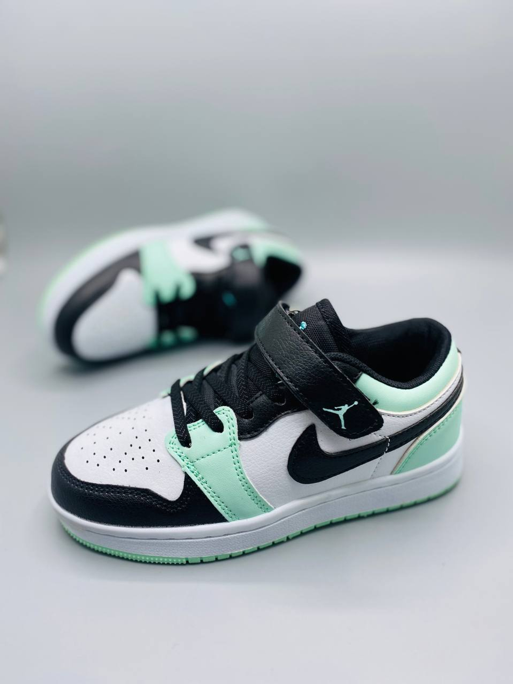 Кроссовки детски Kids Nike Air