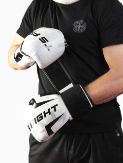 Перчатки для бокса Tomorrow Star Fury White Black
