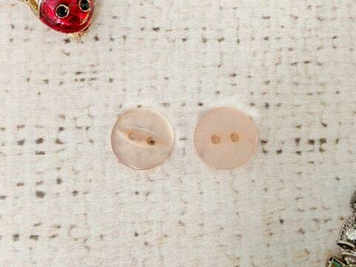 Пуговицы блузочные, d 1,1 см, 2 прокола, розово-персиковый