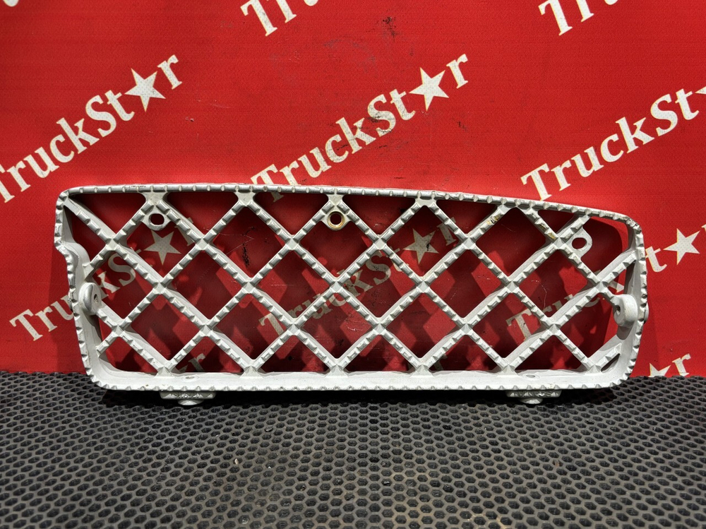 Ступенька левая верхняя