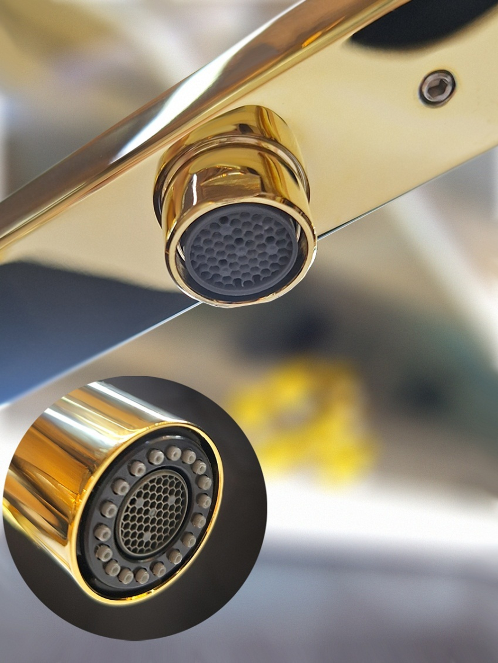 Смеситель для кухни с гибким изливом AltroBagno Flusso 050205 Gl