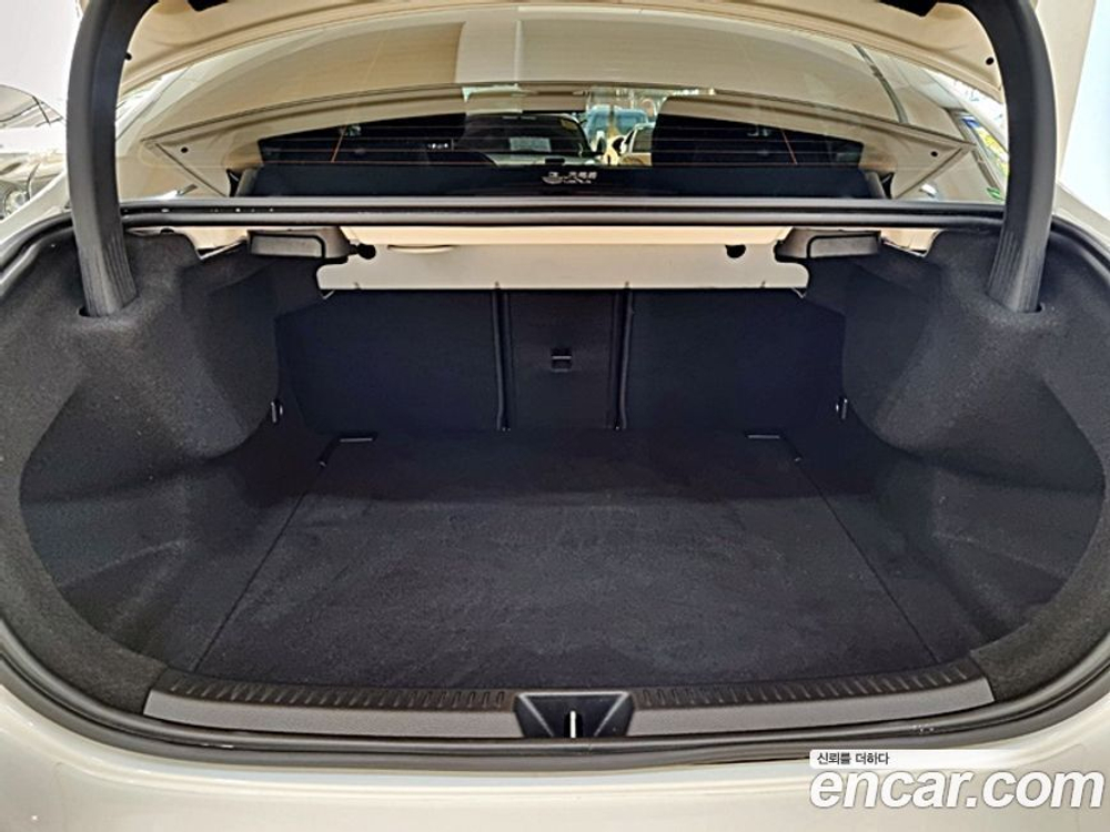 Mercedes-Benz A-Class W177 A220 Sedan (09.2020)