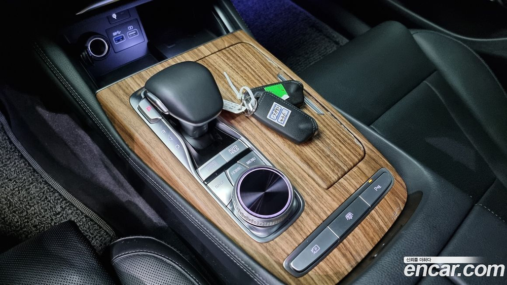 Kia The New K9 (Quoris/K900) 2 Generation 3.3 T-GDI AWD (01.2023)