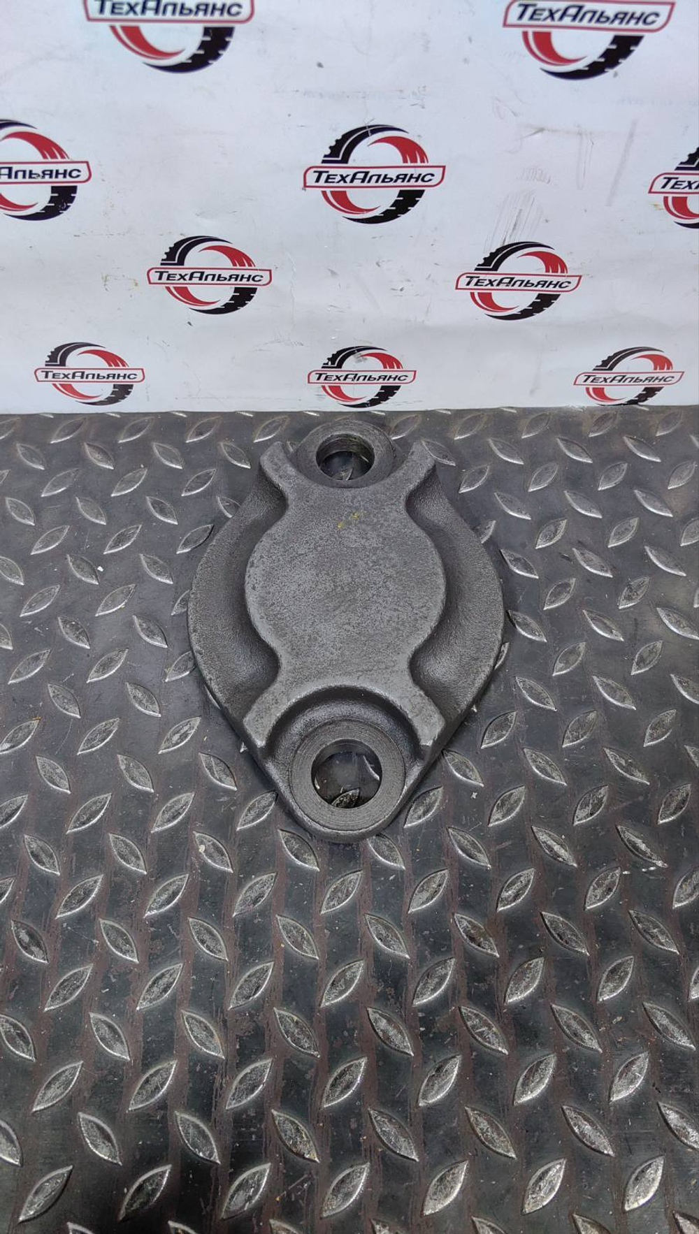 Крышка 9P-7823