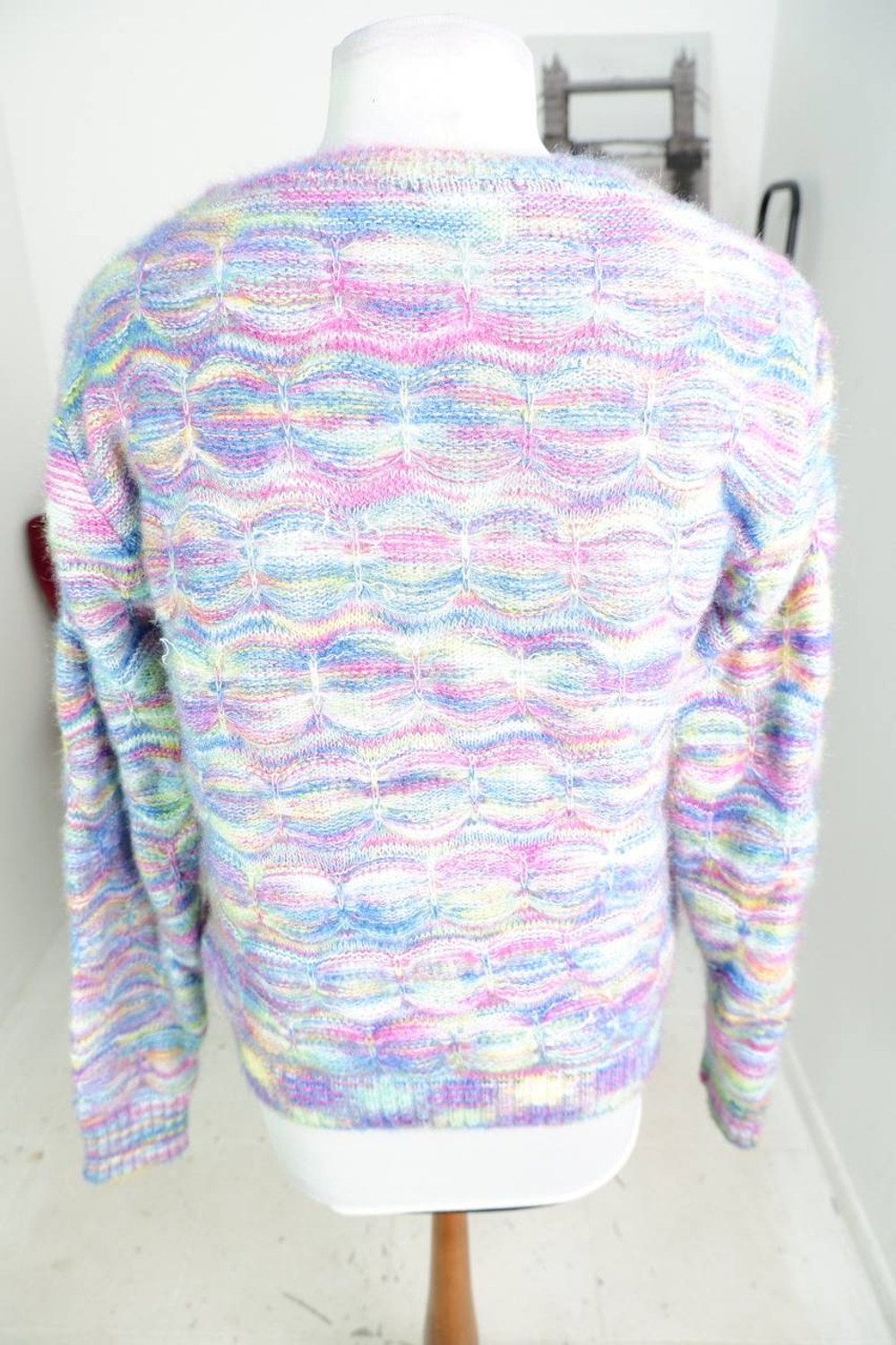 Джемпер красивой вязки, визуально на 50 размер